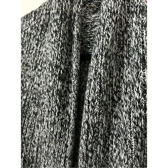 Gray Marled Knit Waterfall Hem Sleeveless Cardigan Vest - Picture 6 of 9